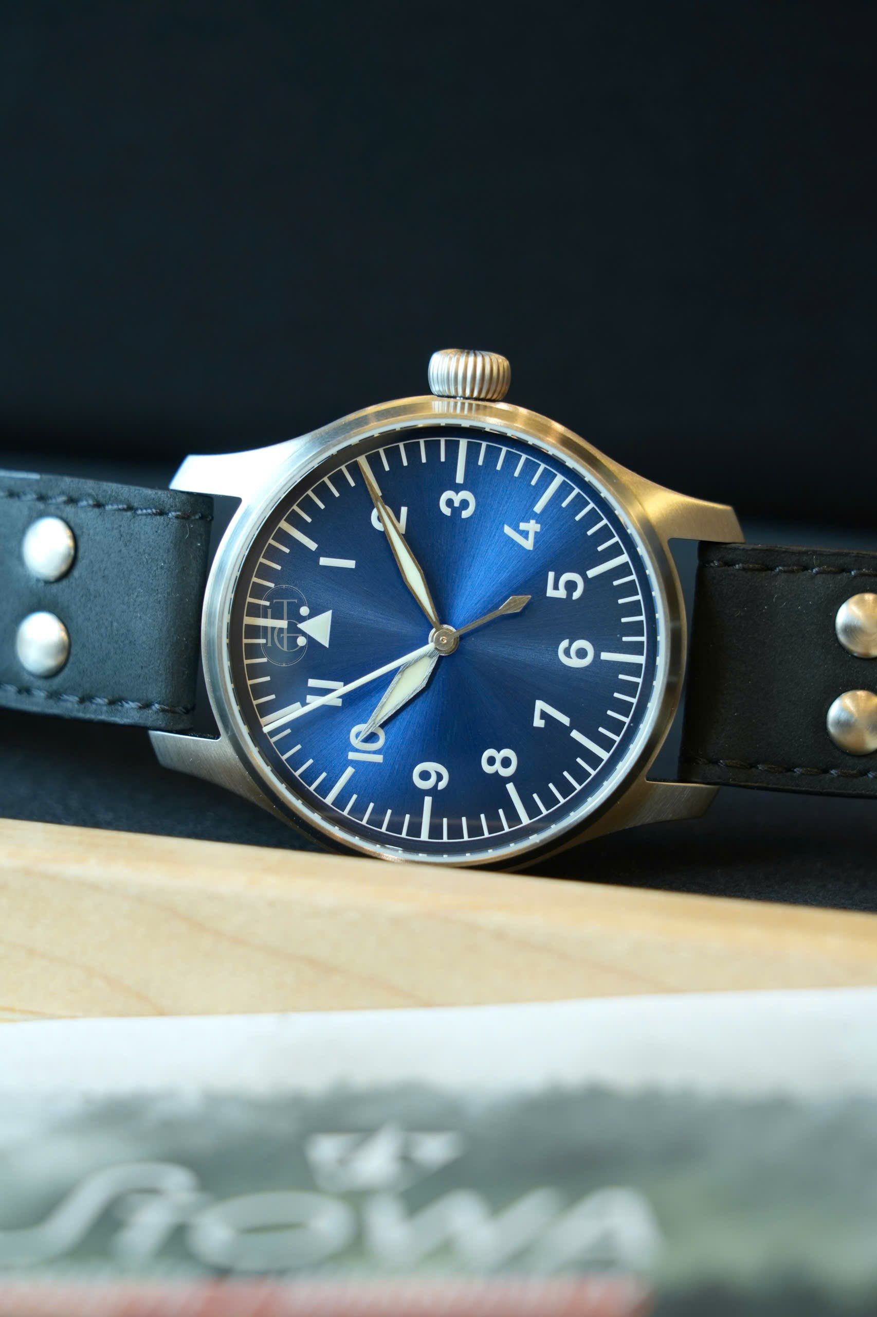 Đồng Hồ Stowa Flieger Classic 40 - Sunray Blue