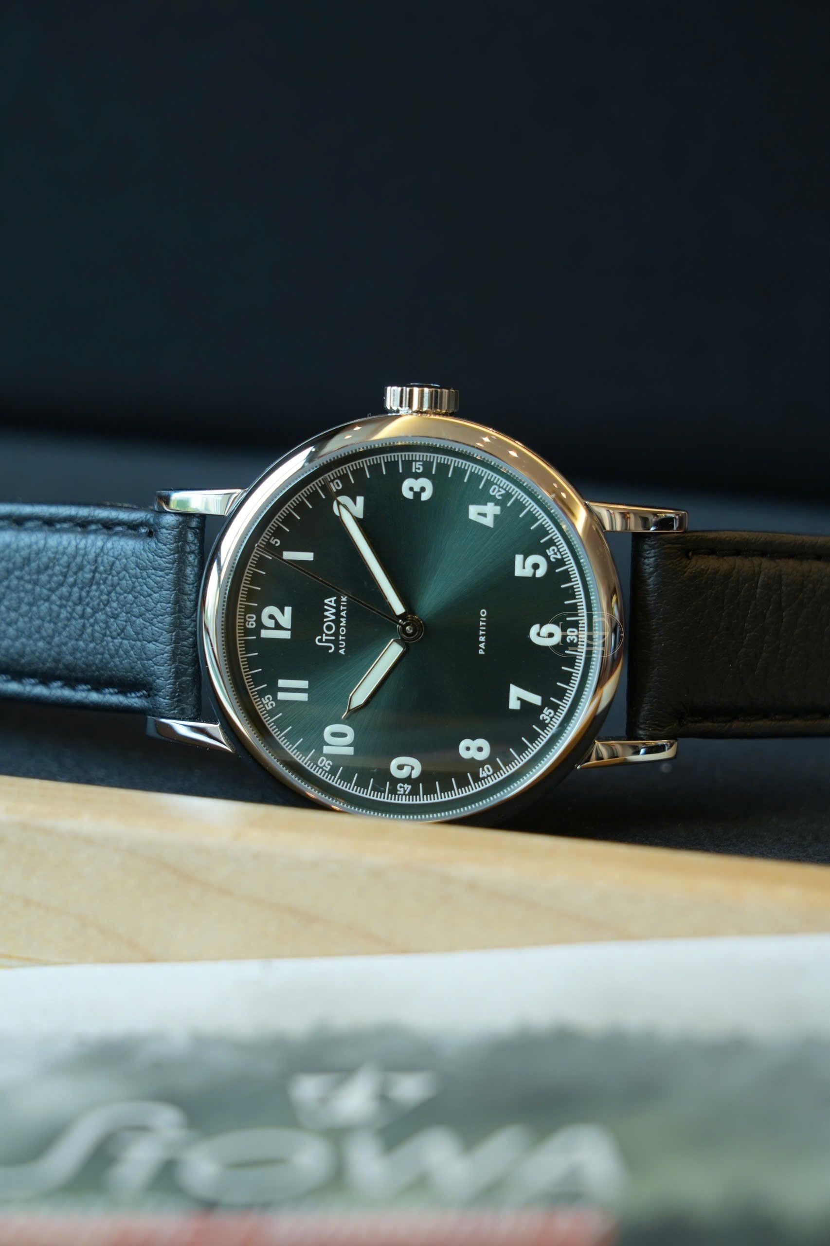 Đồng Hồ Stowa Partitio - Green Limited